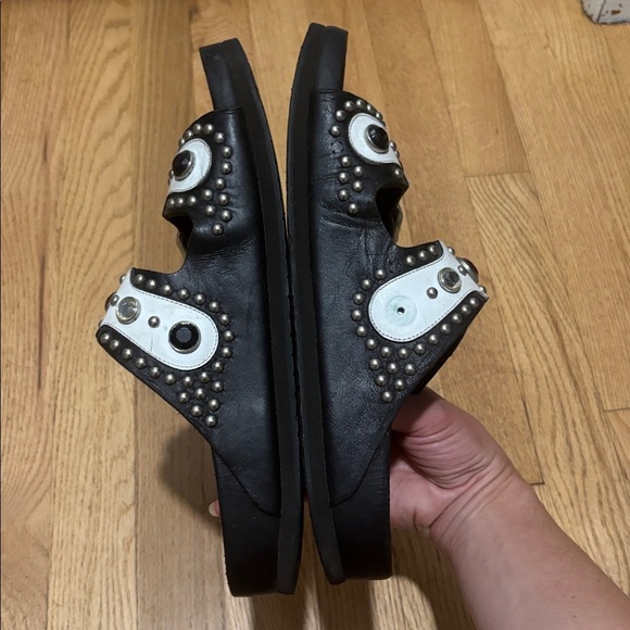 BIRKENSTOCK x Heidi Klum studded jewel gizeh sandals - Picture 5 of 10